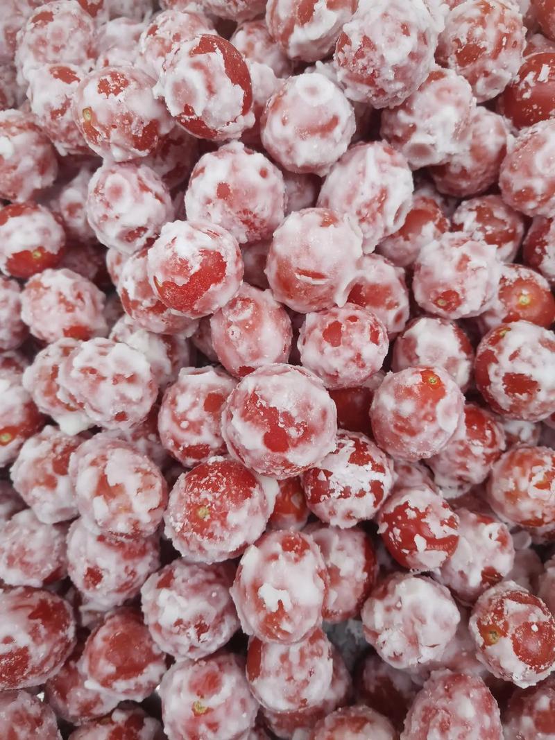 霜雪裹红樱,方寸小食藏尽岁月温柔